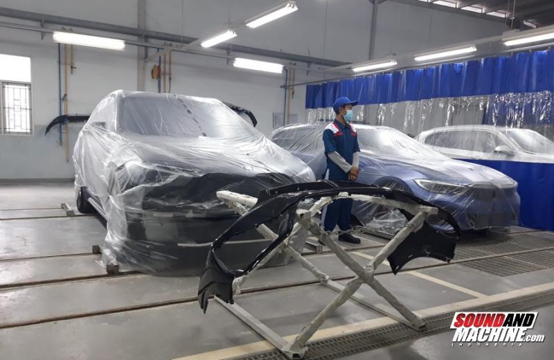 Gandeng Autoglad, BMW Indonesia Resmikan Bengkel Body Repair Standar