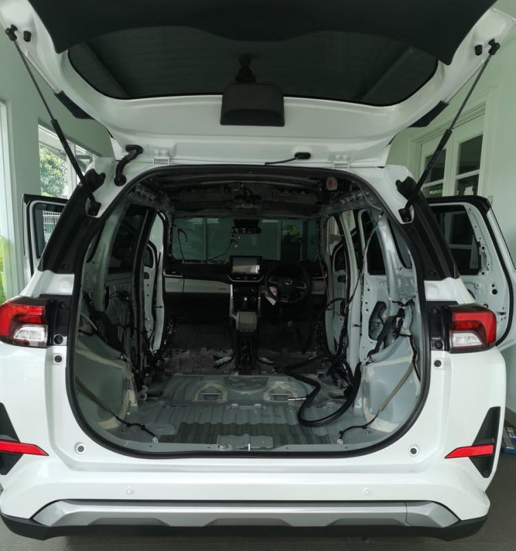 Pasang Full Peredam Kabin di Toyota Avanza atau Veloz Baru, Berapa