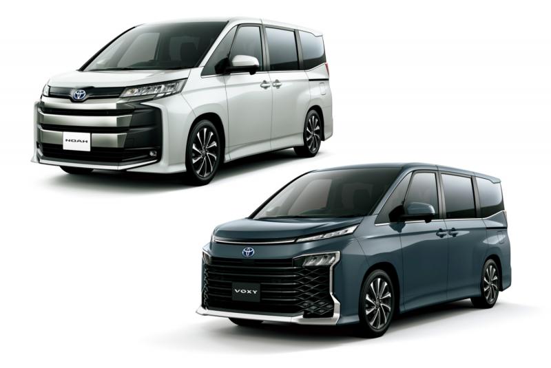 Toyota luncurkan 2 MPV terbarunya, yaitu Noah (kiri) dan Voxy (kanan) (sumber: Toyota)