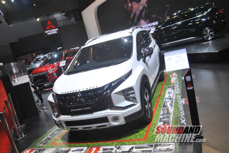 Booth Mitsubishi di Indonesia International Motor Show (IIMS) Hybrid 2022