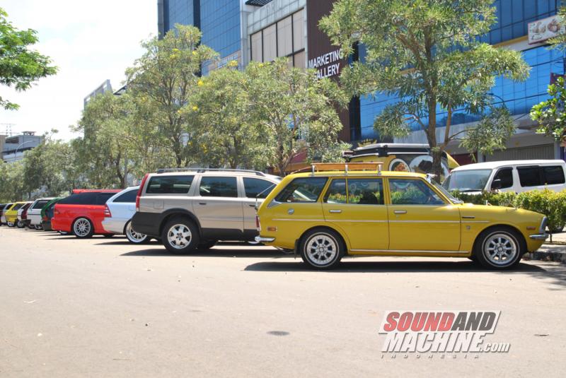 Acara Kumpul Bareng (Kumbar) Kedai Built-Up yang mengangkat tema wagon.