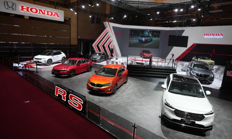 Ada dua mobil paling baru yang diunggulkan Honda di IIMS Hybrid 2022 ini, yakni All New BR-V dan All New HR-V.
