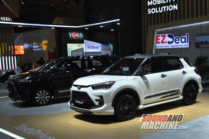 Lini Toyota yang mendapat insentif PPnBM, All-New Avanza (kiri) dan Raize (kanan)