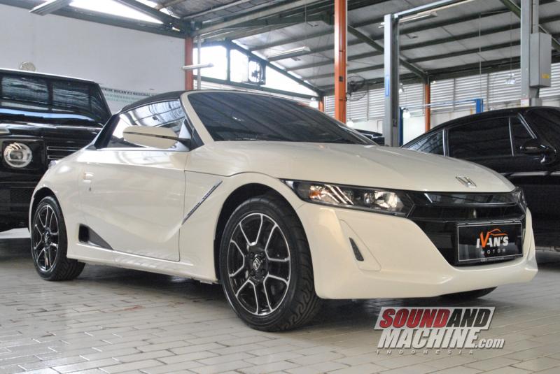 Honda S660 di Ivan`s Motor