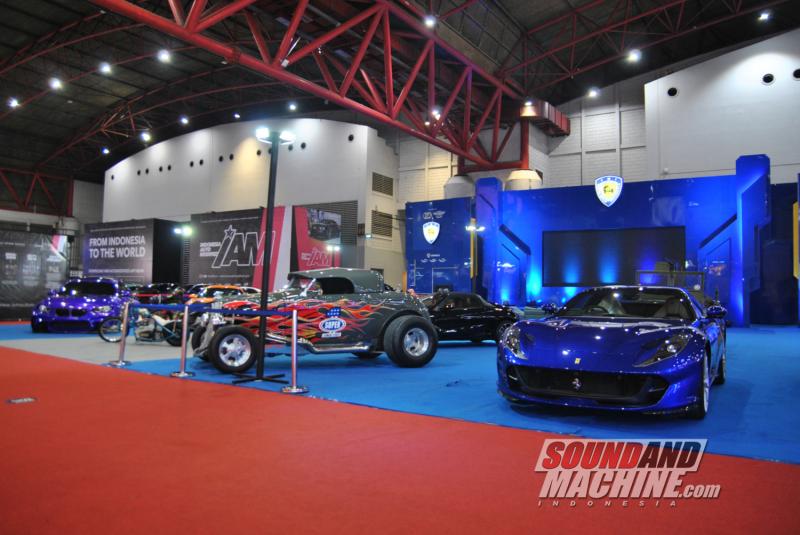 Booth Ikatan Motor Indonesia di pameran Indonesia International Motor Show Hybrid 2022