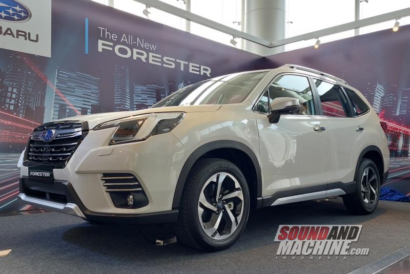 Awali program penjualan, Subaru meluncurkan Forester yang siap menggebrak pasar SUV di Indonesia.