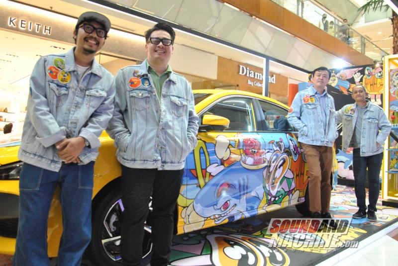 MG Motor Indonesia berkolaborasi dengan seniman visual Muklay dalam pembuatan karakter kreasinya untuk aksesori stiker bodi 5 GT serta merchandise.