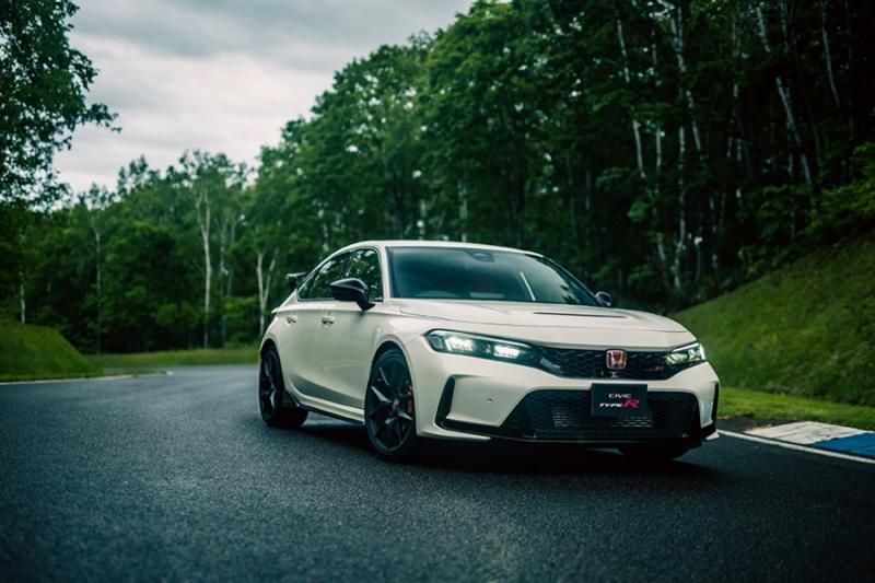 Honda Civic Type R terbaru berbasis Civic generasi kesebelas. (sumber: Honda)