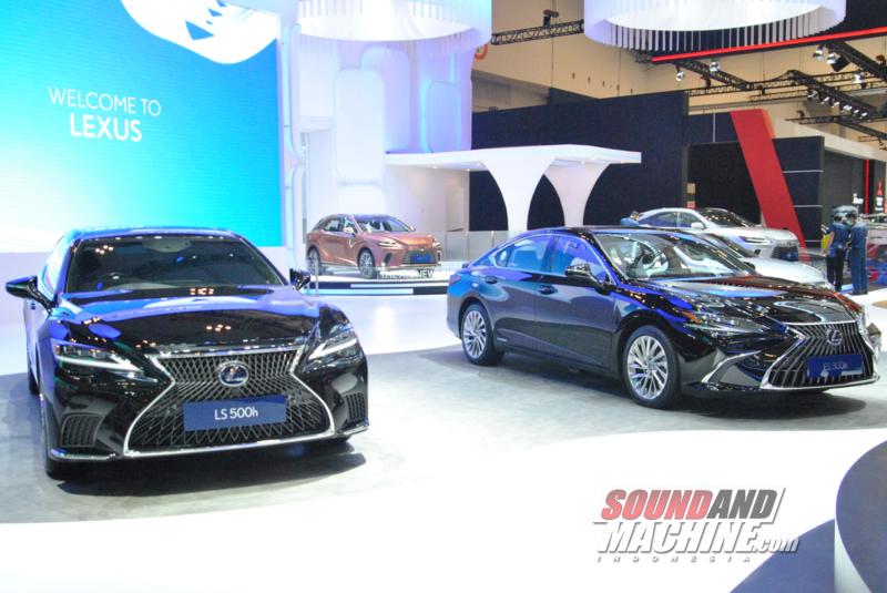 Lexus hadirkan semua lini elektrifikasinya di GIIAS 2022.