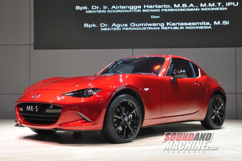 Mazda MX-5 RF di pameran Gaikindo Indonesia International Auto Show (GIIAS) 2022.