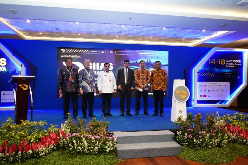 Pembukaan pameran Gaikindo Indonesia International Auto Show (GIIAS) Surabaya 2022. (sumber: Gaikindo)