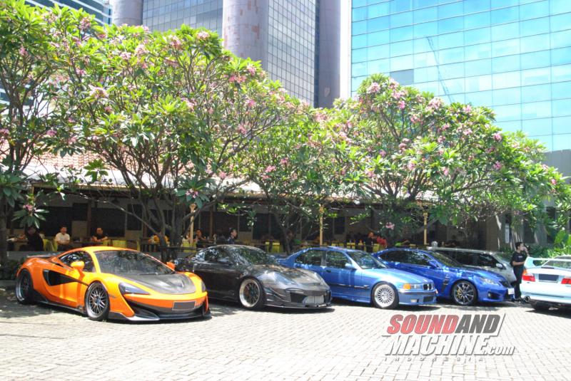 Perhelatan meet-up Morning Drivers Club yang diadakan oleh The Elite pada tanggal 30 Oktober 2022.