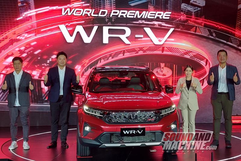 Honda WR-V, yang diluncurkan oleh PT. Honda Prospect Motor untuk bertarung di segmen small SUV.