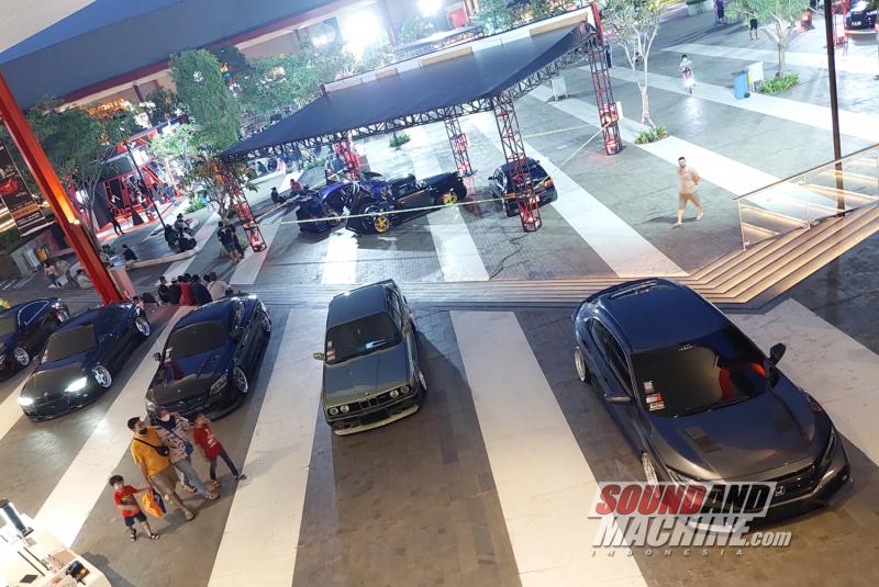 Perhelatan modifikasi mobil Black Auto Battle di QBig BSD, Tangerang.