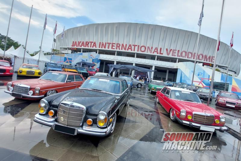 Mercedes On The Road 2022 yang menjadi agenda tahunan komunitas MBClubIna di Jakarta International Velodrome.