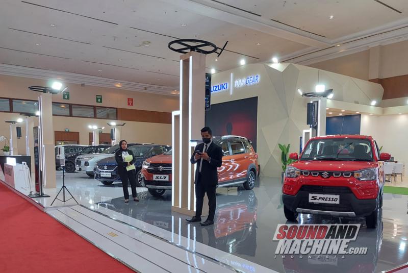 Booth Suzuki di pameran Gaikindo Jakarta Auto Week (JAW) 2023.