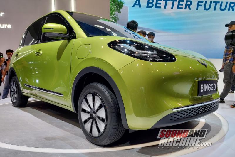 Mobil listrik Wuling Binggo di pameran Periklindo Electric Vehicle Show (PEVS) 2023.