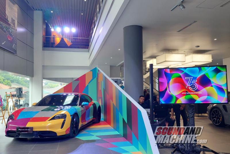 Festival of Dreams yang diadakan oleh Porsche Indonesia dalam rangka 75 tahun eksistensi mereknya secara global.