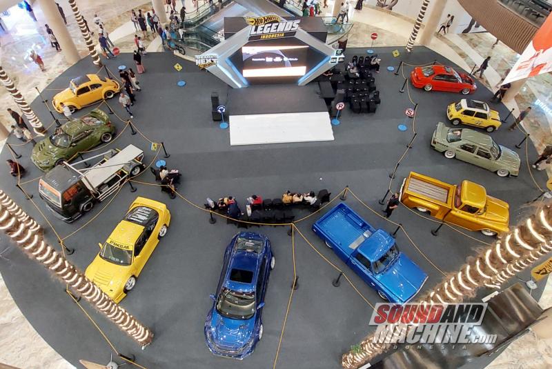 DIsplay mobil yang terpilih menjadi finalis di Hothwheels Legends Tour 2023.