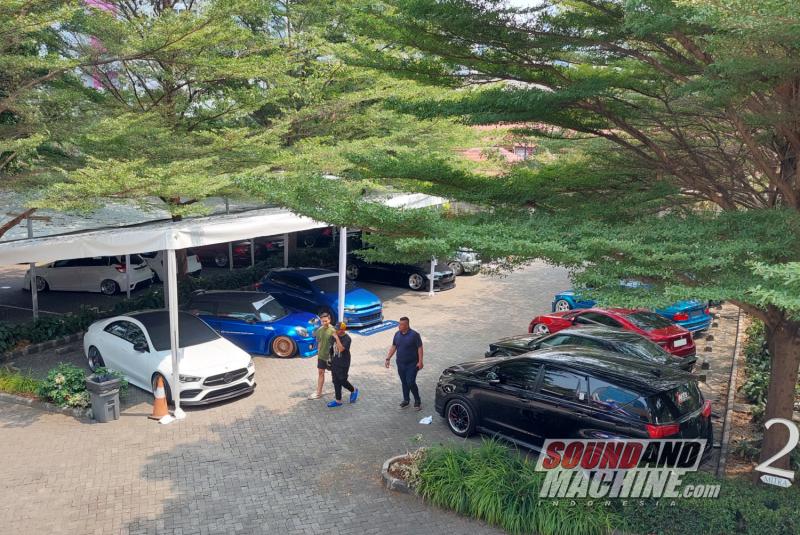 Djakarta Car Modification Contest yang diadakan oleh komunitas Lenteng Agung Auto Sport dalam rangka perayaan hari jadi ke-26.