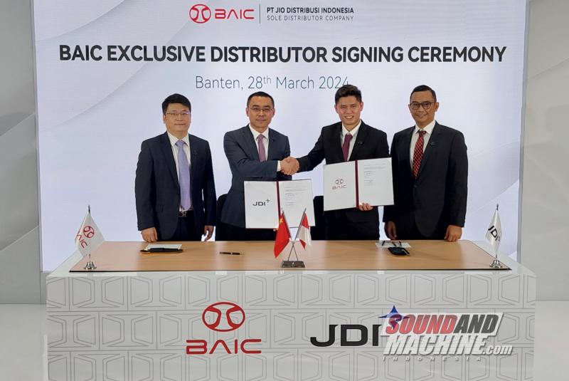 Seremoni penandatanganan antara BAIC dengan PT. JIO Distribusi Indonesia sebagai distributor resmi kendaraan BAIC di Indonesia.