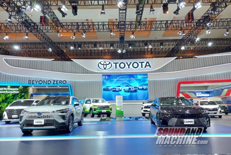 Toyota cetak 2.728 surat pemesanan kendaraan (SPK) di pameran Indonesia International Motor Show (IIMS) 2025.