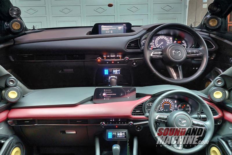 Instalasi Focal K2 Power M di Mazda CX-30 oleh Mega Audio (atas) dan Mazda3 hatchback oleh BestBuddyShop Sunter (bawah)