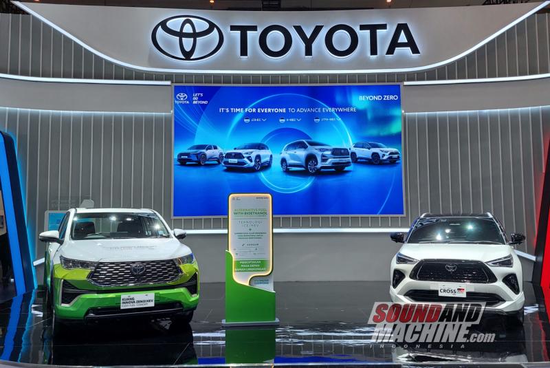 Toyota Kijang Innova Zenix dan Yaris Cross hybrid.