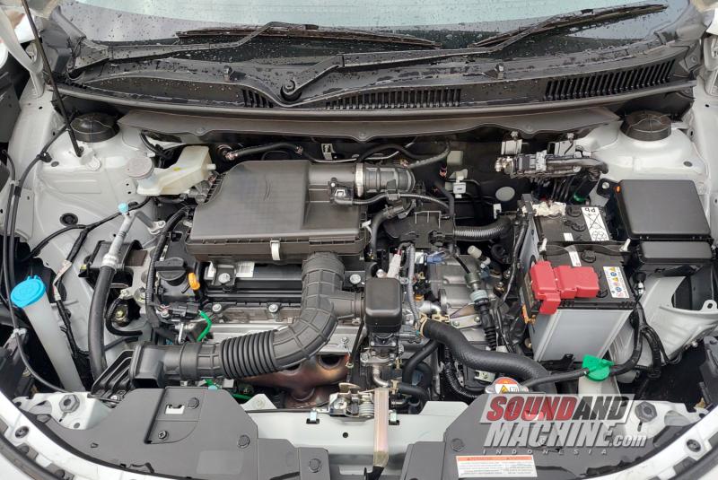 Suzuki Fronx merupakan satu-satunya small SUV bermesin hybrid.