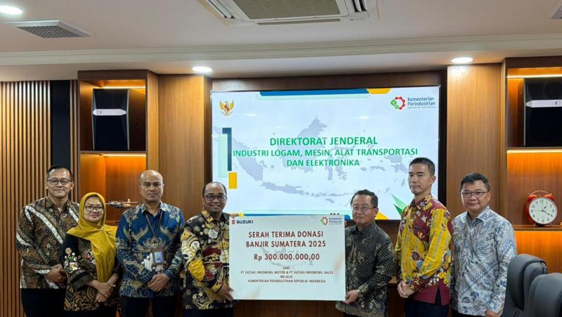 Suzuki donasikan bantuan kepada korban bencana alam Sumatera melalui Kementerian Perindustrian (Kemenperin) (sumber: Suzuki)