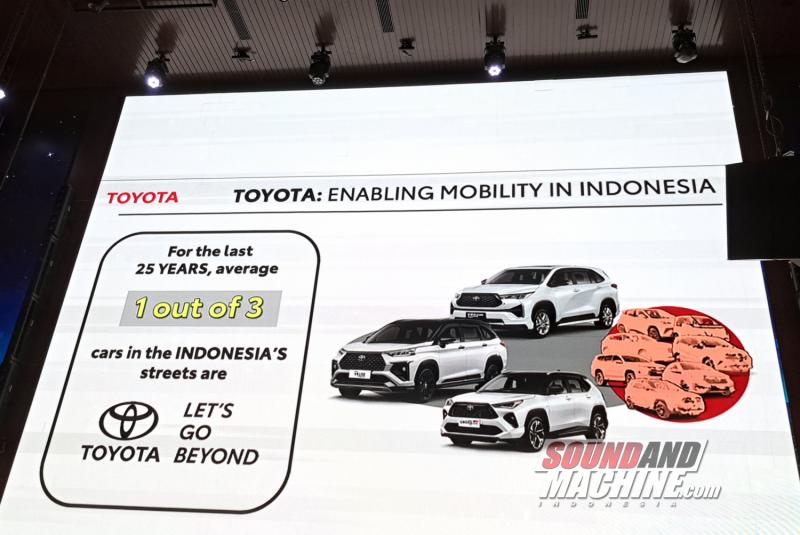 Selama 55 tahun berkiprah, Toyota masih nomor satu di Indonesia ditengah pasar otomotif yang mengalami penurunan.