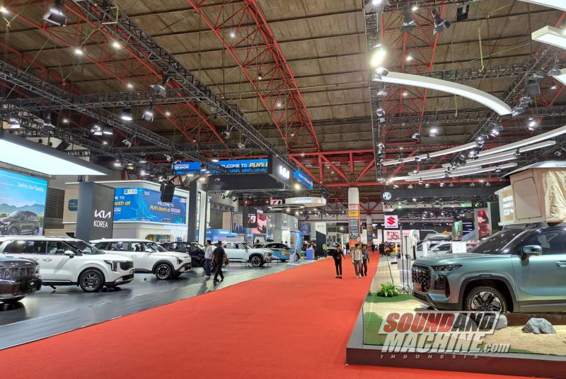 Pameran Indonesia International Motor Show (IIMS) 2026 sukses menembus transaksi Rp. 9,5 Triliun, dan tahun depan akan diadakan di area baru JIExpo Kemayoran.