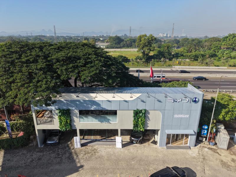 Salah satu posko mudik BYD yang siap melayani para penggunanya. (sumber: BYD)