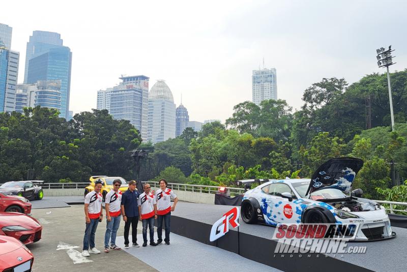 Toyota Astra Motor adakan Toyota GR Car Meet di Parkir Timur Senayan, Jakarta, merangkul para pemilik termasuk yang bukan keluaran dealer resmi.